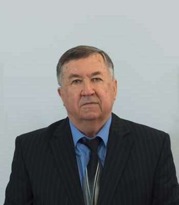 Монахов Виктор Степанович, доктор физико-математических наук, математика